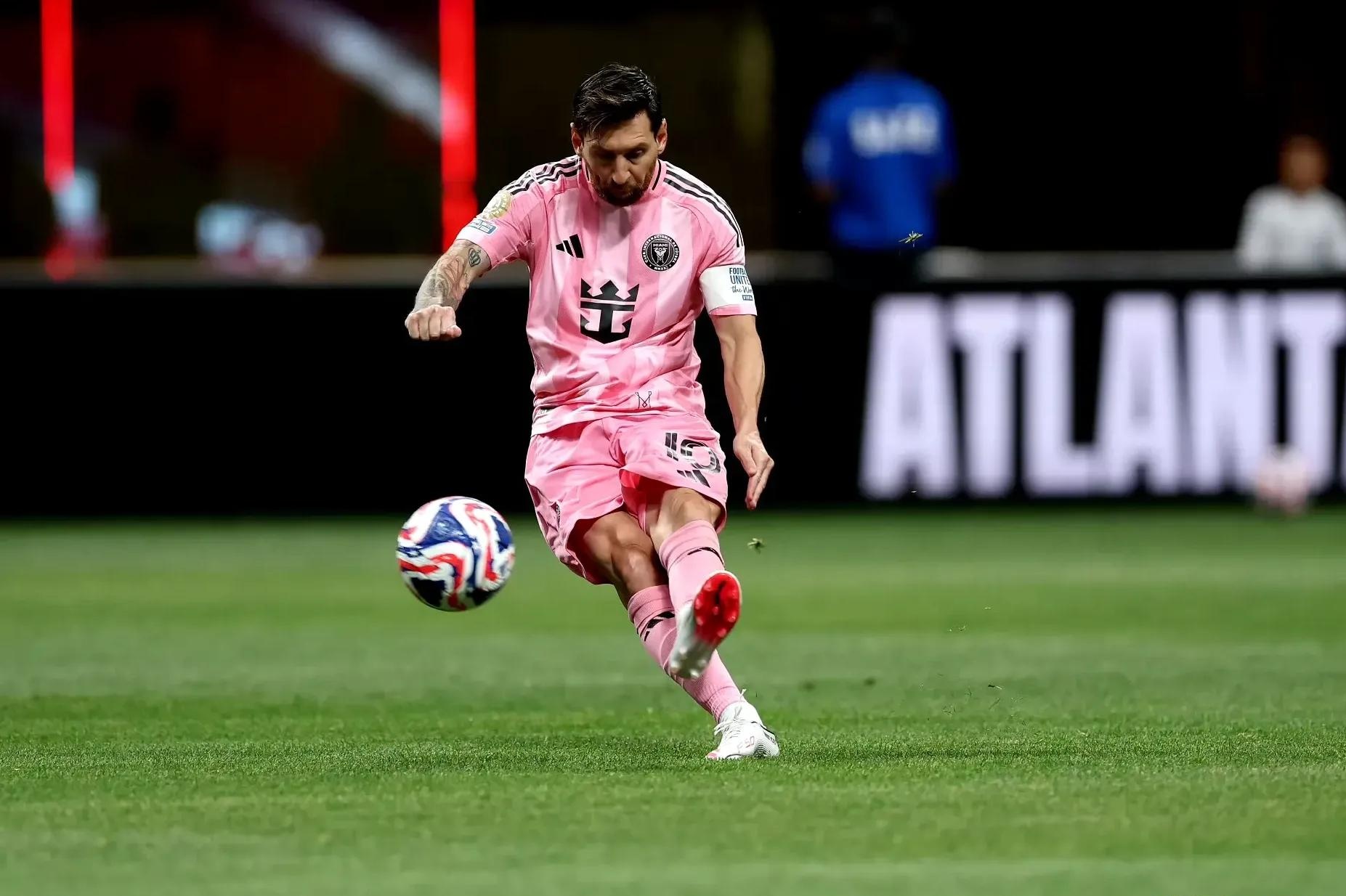 包含梅西连续十二场比赛得分超过出色防守,切尔西不断突破!比赛高潮迭起的词条 包含梅西连续十二场比赛得分超过出色防守,切尔西不断突破!比赛高潮迭起的词条